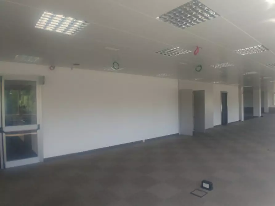 Immagine 20 di Ufficio in affitto  in VIA ACACIE a Basiglio