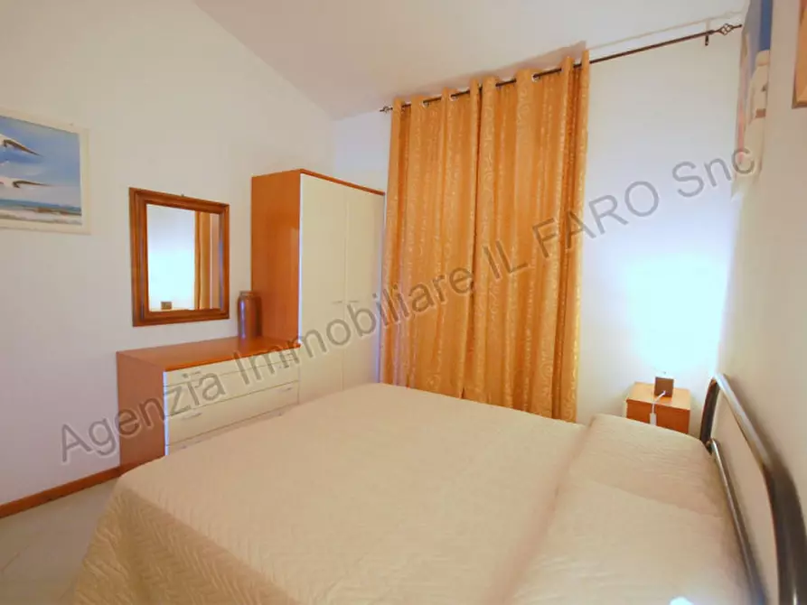 Immagine 15 di Villa in vendita  in Regione Gambino a La Maddalena
