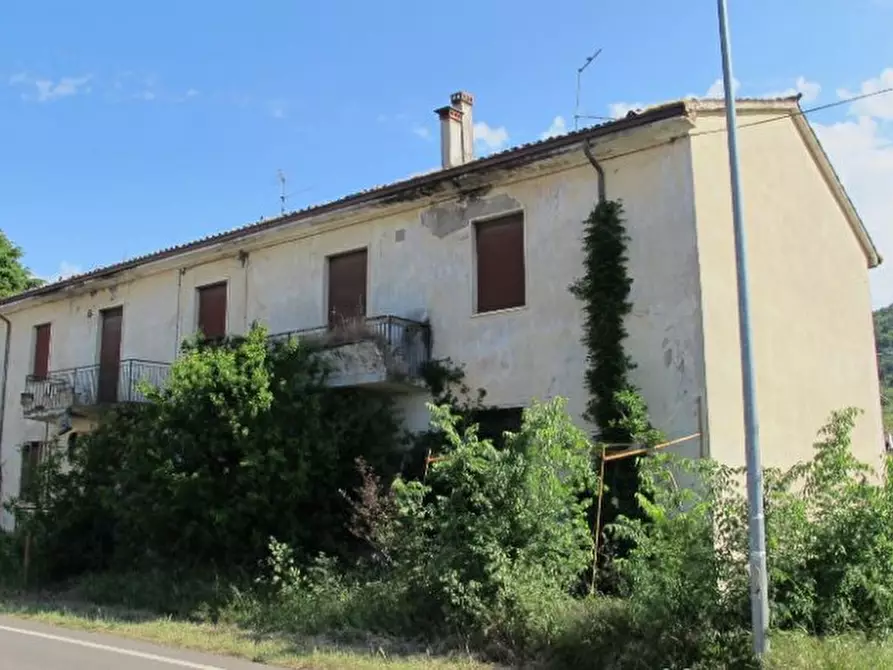 Immagine 1 di Casa indipendente in vendita  in via moschina 17/19/21 a Ronca'