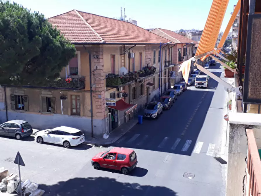 Immagine 3 di Appartamento in vendita  in Via Italia a Reggio Di Calabria