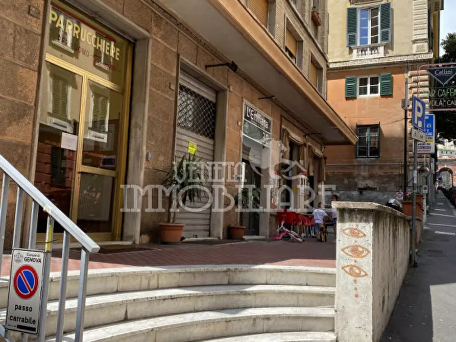 Immagine 3 di Negozio in affitto  in via caffaro a Genova
