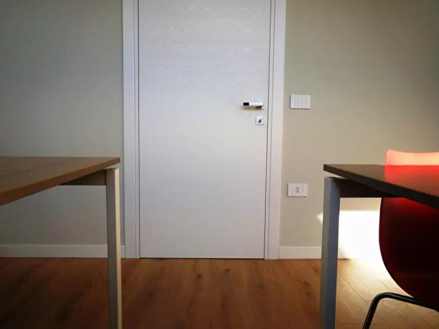 Immagine 9 di Ufficio in vendita  in Via Brugnari a Castelfranco Veneto