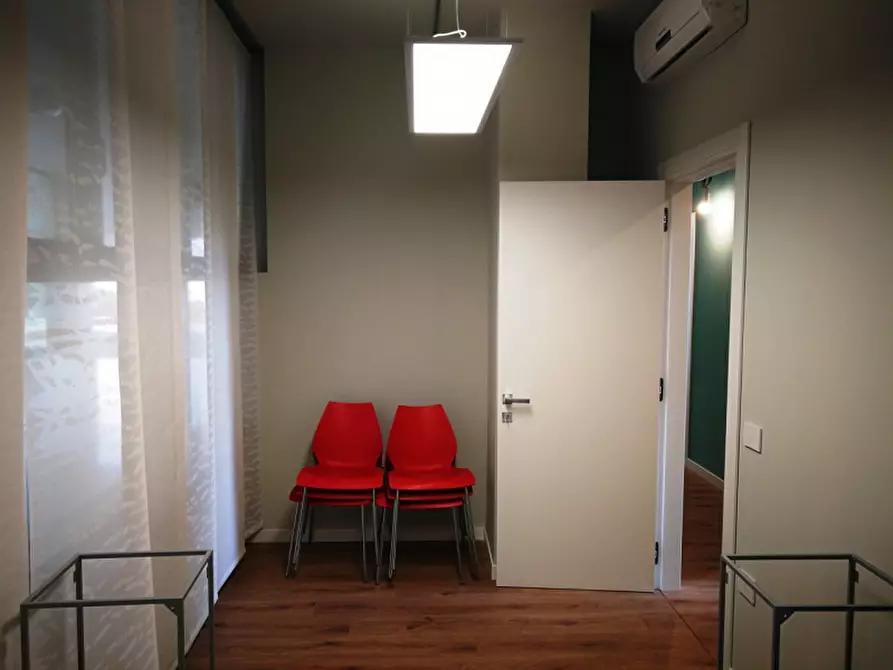 Immagine 16 di Ufficio in vendita  in Via Brugnari a Castelfranco Veneto