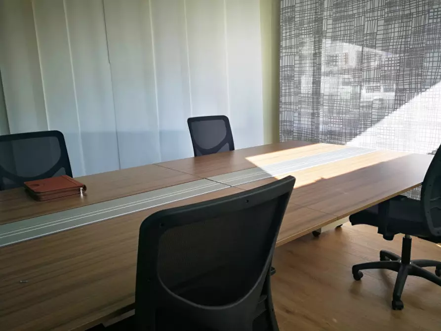 Immagine 17 di Ufficio in vendita  in Via Brugnari a Castelfranco Veneto