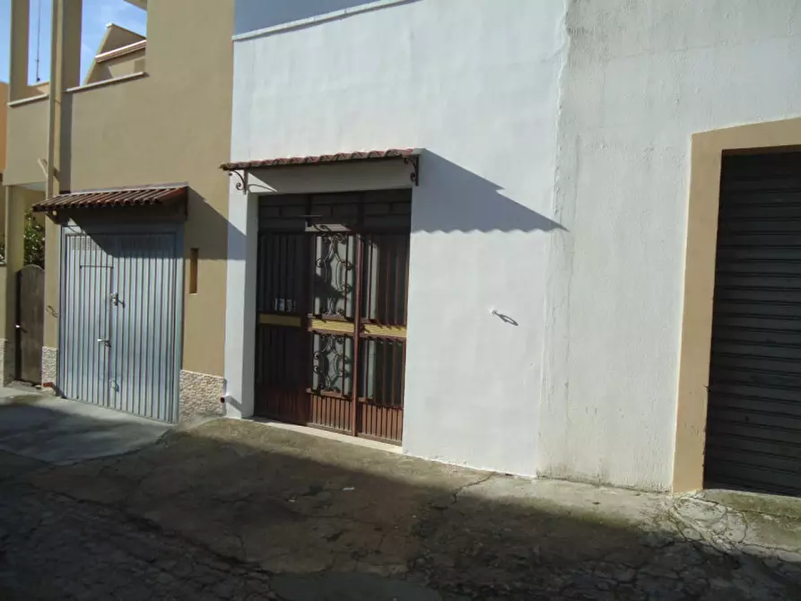 Immagine 23 di Casa indipendente in vendita  in Via Padova a Parabita