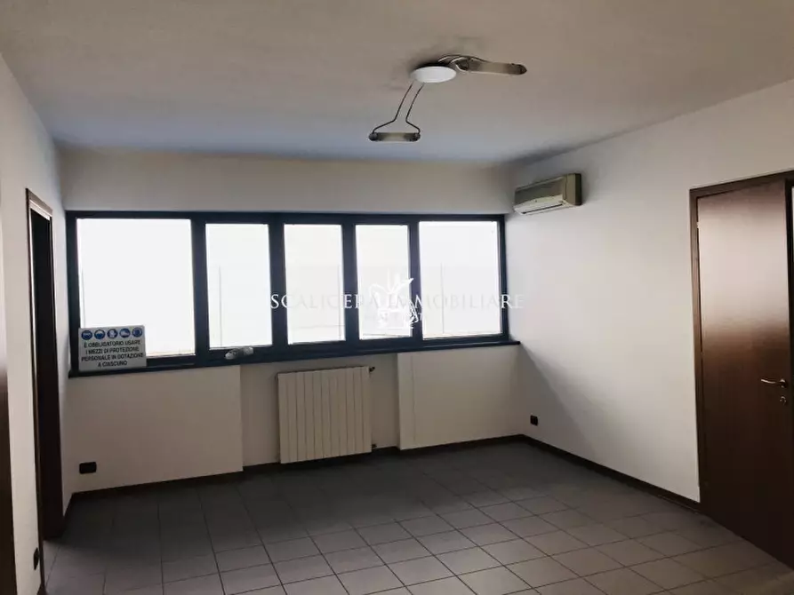 Immagine 12 di Capannone industriale in vendita  in via strà a Colognola Ai Colli