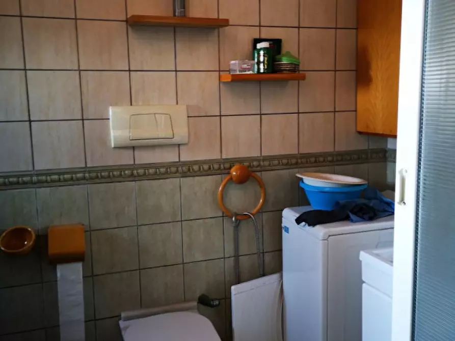 Immagine 29 di Appartamento in vendita  in VIA CASTELLO a Eboli