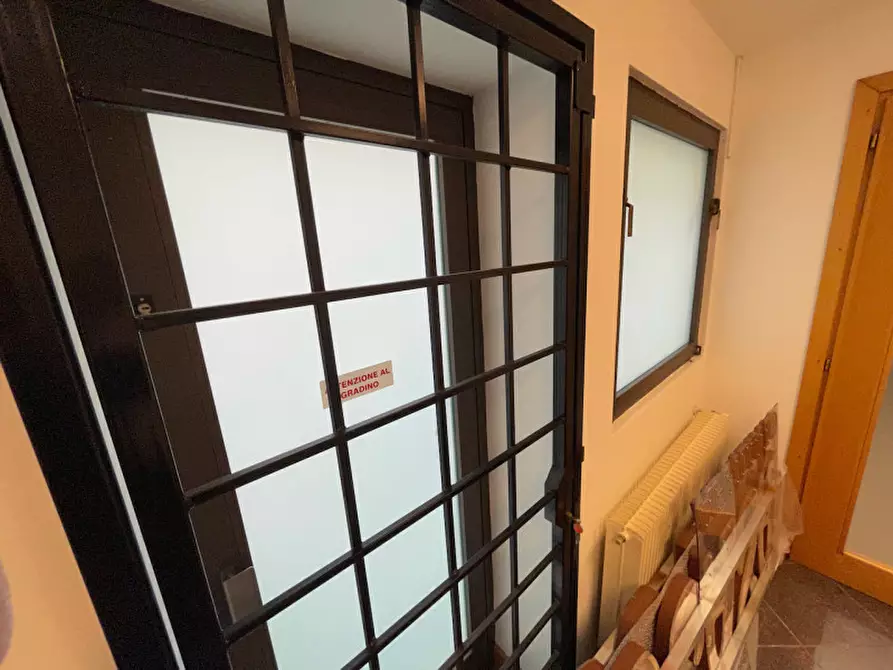 Immagine 18 di Attività commerciale in affitto  in san Giacomo in Monte 20 a Trieste