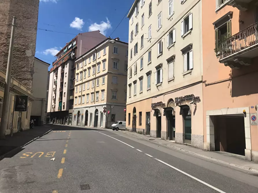 Immagine 28 di Attività commerciale in affitto  in san Giacomo in Monte 20 a Trieste