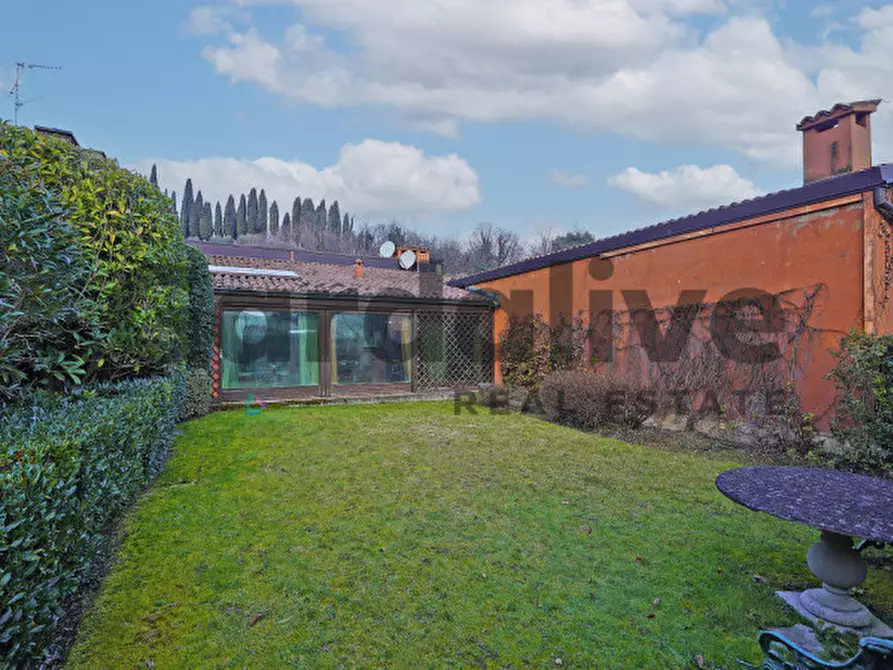 Immagine 1 di Villetta a schiera in vendita  in via X giornate 150 a Soiano Del Lago