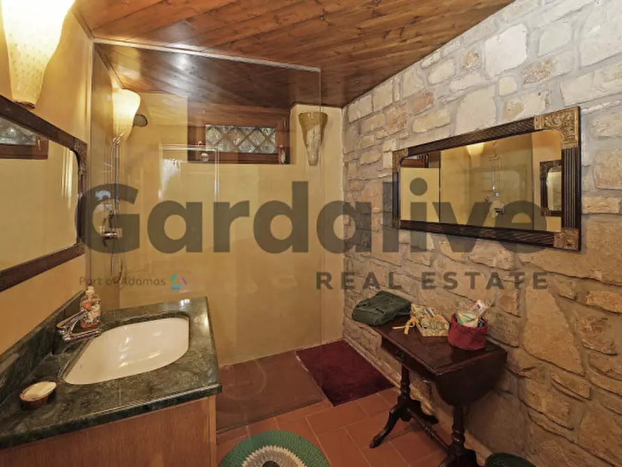 Immagine 20 di Villetta a schiera in vendita  in via X giornate 150 a Soiano Del Lago