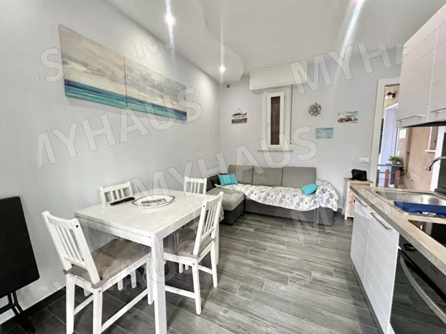 Immagine 3 di Appartamento in vendita  in giotto 27 a Cesenatico