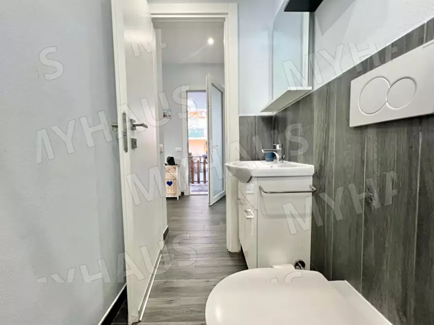 Immagine 10 di Appartamento in vendita  in giotto 27 a Cesenatico