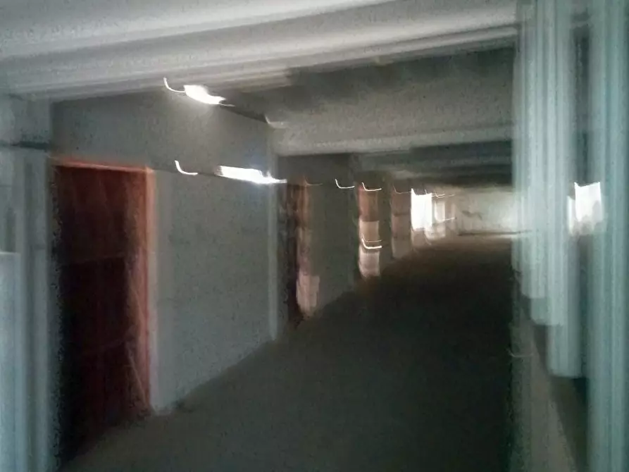 Immagine 10 di Magazzino in vendita  in VIA MORO A. a Pioltello