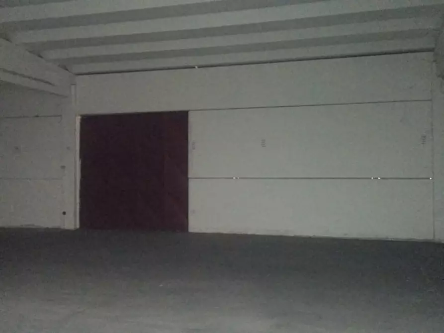 Immagine 19 di Magazzino in vendita  in VIA MORO A. a Pioltello