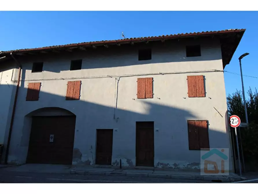 Immagine 1 di Rustico / casale in vendita  in via montello 28 a Visco