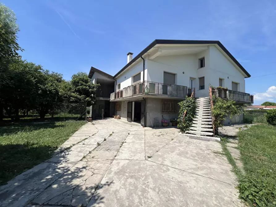 Immagine 2 di Casa indipendente in vendita  in viale po a Rubano