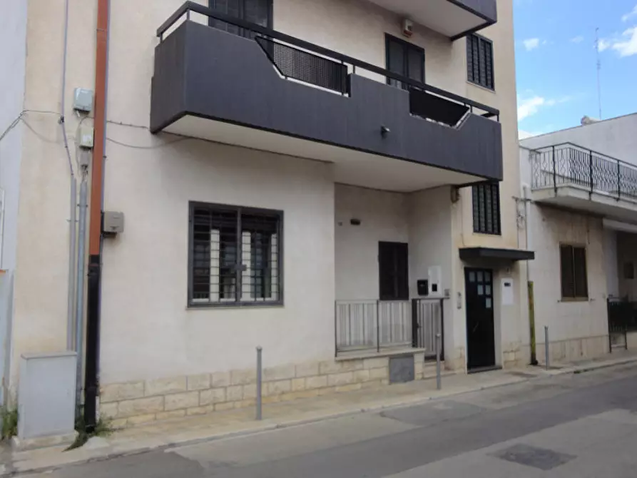 Immagine 3 di Appartamento in vendita  in VIA A. SALIANI a Modugno