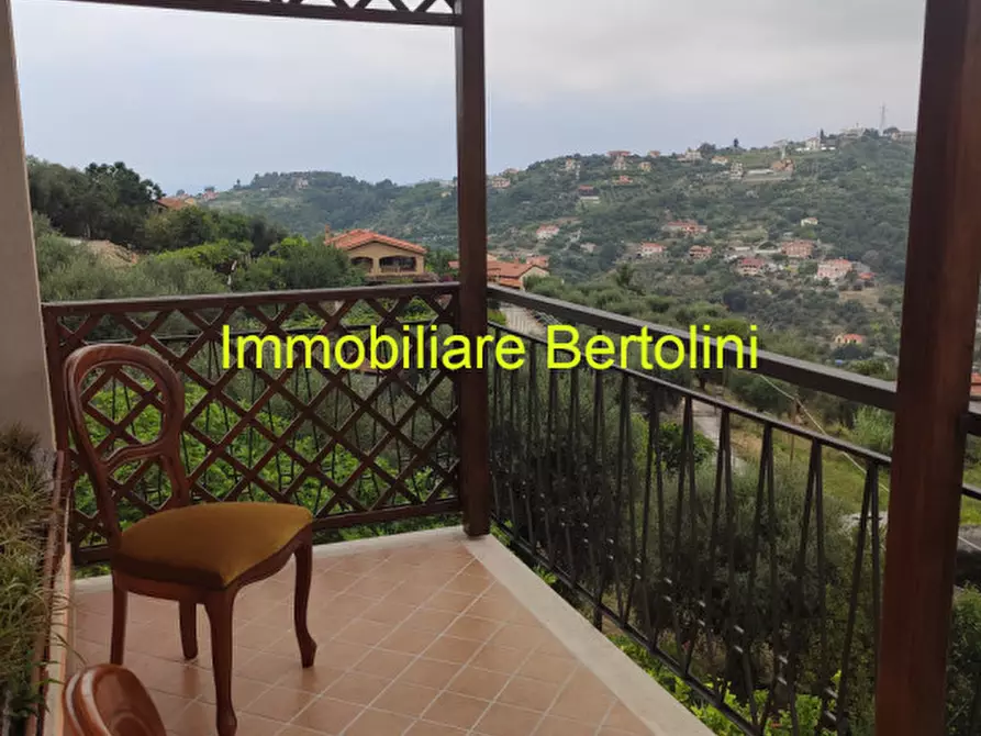 Immagine 1 di Casa bifamiliare in vendita  in Via Senatore Ernesto Marsaglia a San Remo