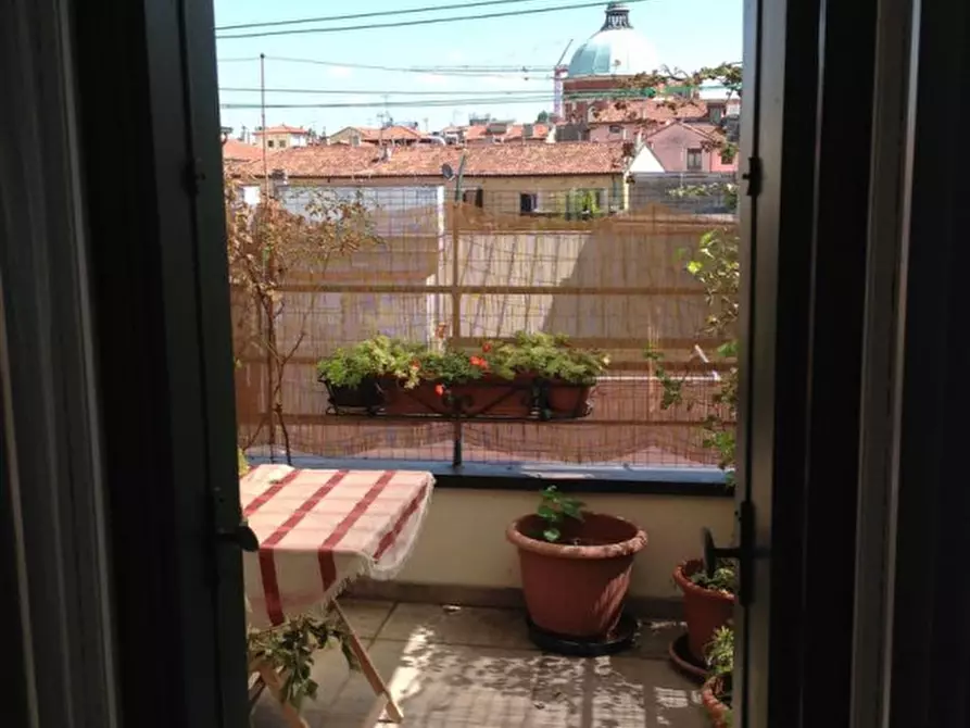 Immagine 30 di Appartamento in affitto  in Corso Fogazzaro 62 a Vicenza