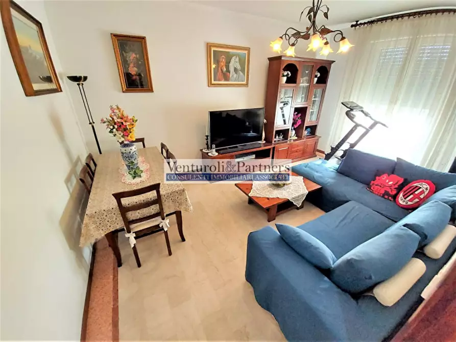 Immagine 1 di Appartamento in vendita  in via san carlo a Rezzato
