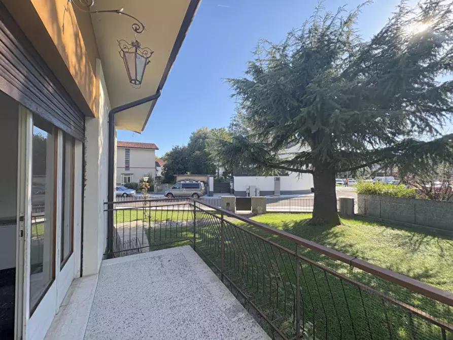 Immagine 12 di Casa indipendente in vendita  in Via Sant'Ulderico a Udine