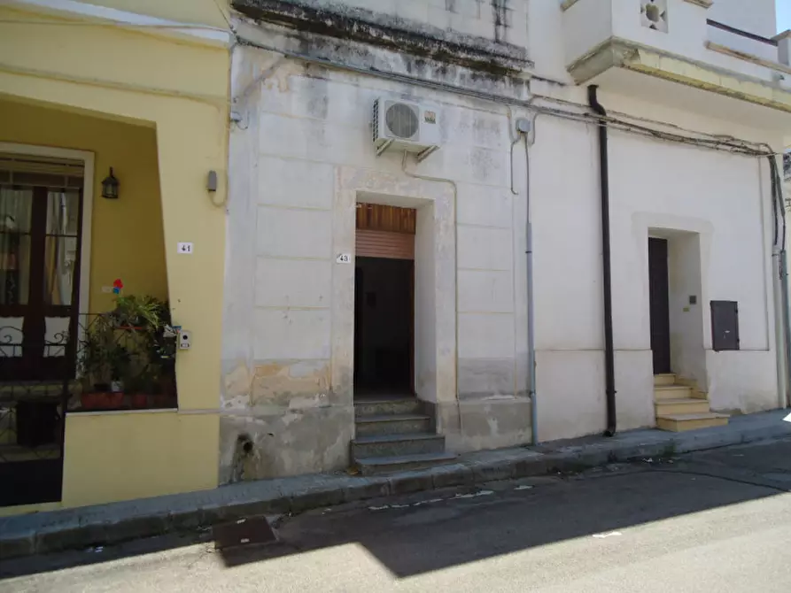 Immagine 2 di Casa indipendente in vendita  in Via Zara a Matino