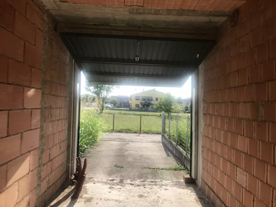 Immagine 5 di Villetta a schiera in vendita  a Solesino