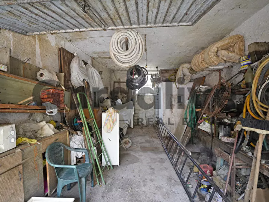 Immagine 10 di Rustico / casale in vendita  in Via Belvedere a Calvagese Della Riviera