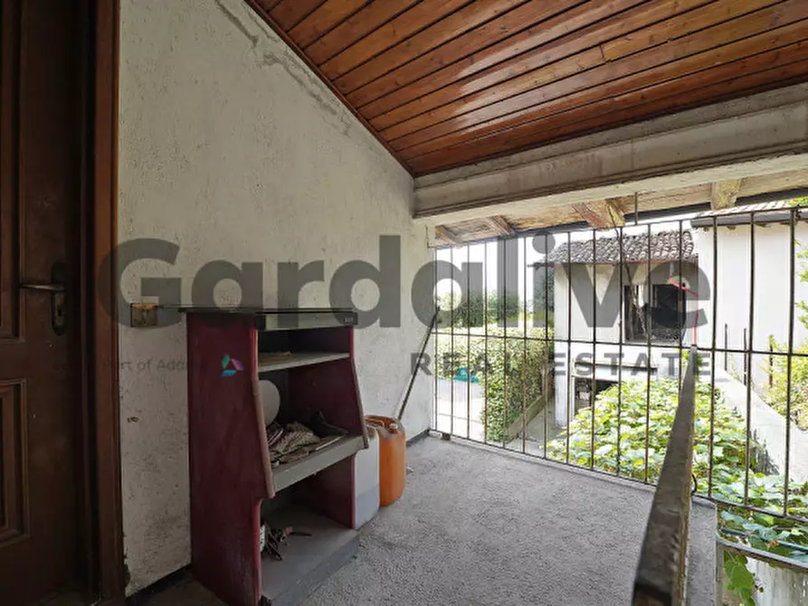 Immagine 19 di Rustico / casale in vendita  in Via Belvedere a Calvagese Della Riviera