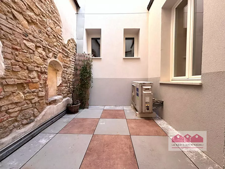 Immagine 17 di Appartamento in affitto  in Corso Fogazzaro 100 a Vicenza