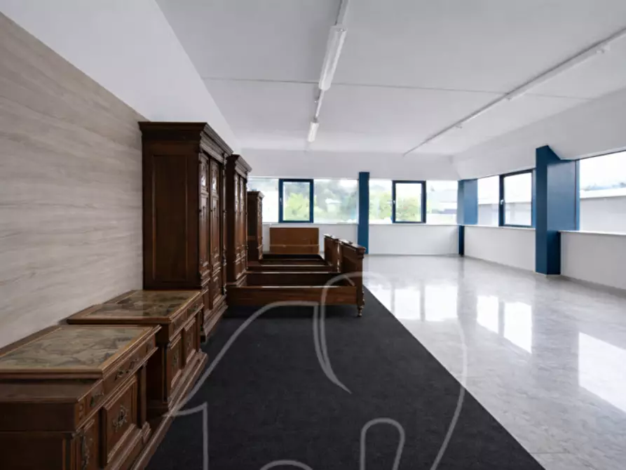 Immagine 6 di Capannone industriale in vendita  in Lahnweg - Via Lahn a Ora .Auer.