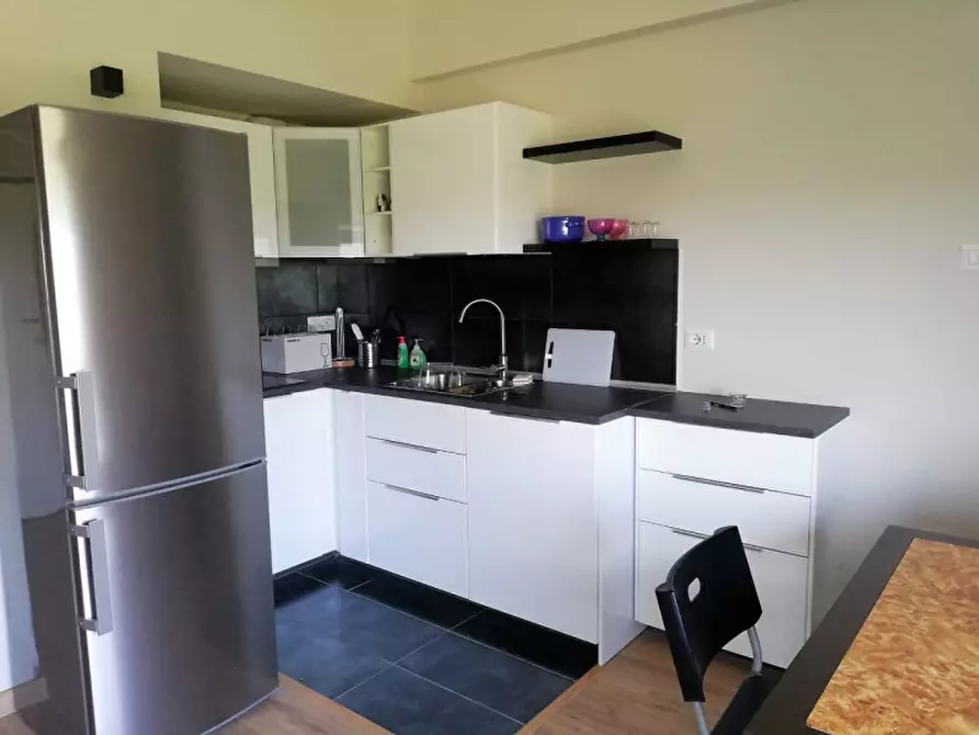 Immagine 6 di Appartamento in vendita  in Via Bogliasco a Roma