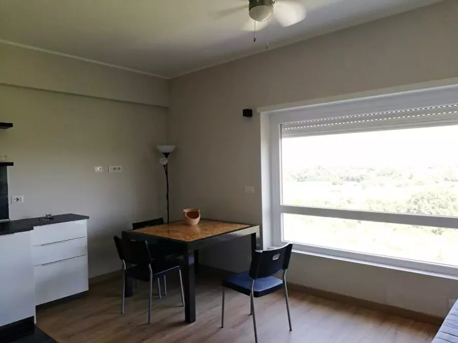 Immagine 8 di Appartamento in vendita  in Via Bogliasco a Roma