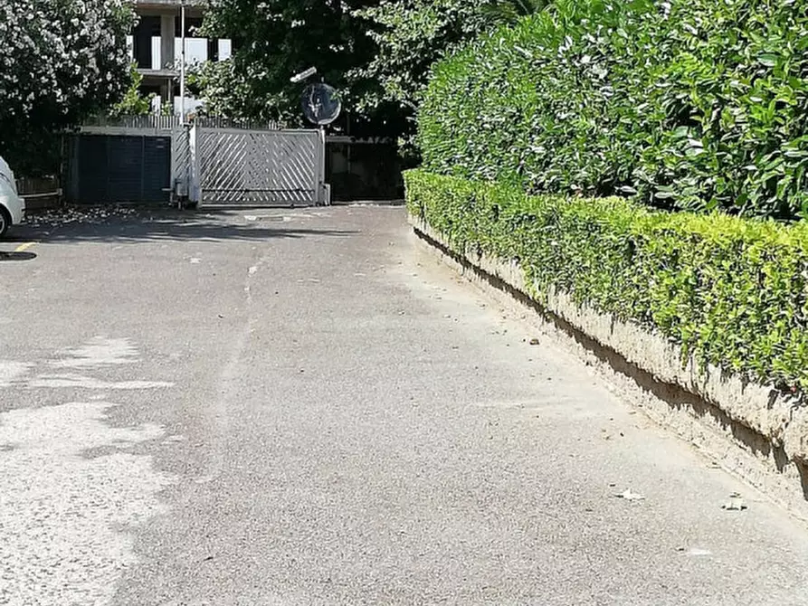 Immagine 20 di Appartamento in vendita  in Via Bogliasco a Roma