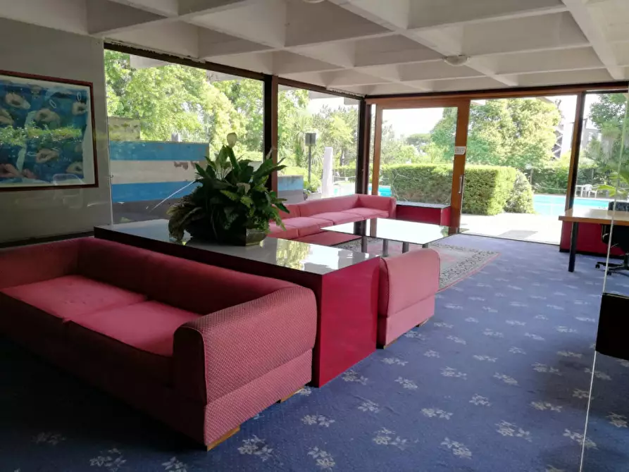 Immagine 21 di Appartamento in vendita  in Via Bogliasco a Roma