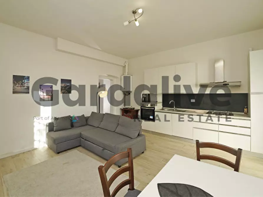 Immagine 4 di Appartamento in vendita  in Via Pergola a Moniga Del Garda