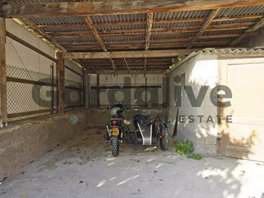 Immagine 15 di Appartamento in vendita  in Via Pergola a Moniga Del Garda