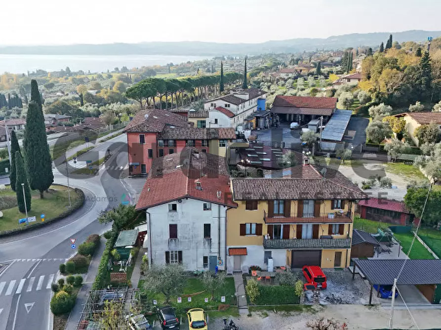 Immagine 17 di Appartamento in vendita  in Via Pergola a Moniga Del Garda