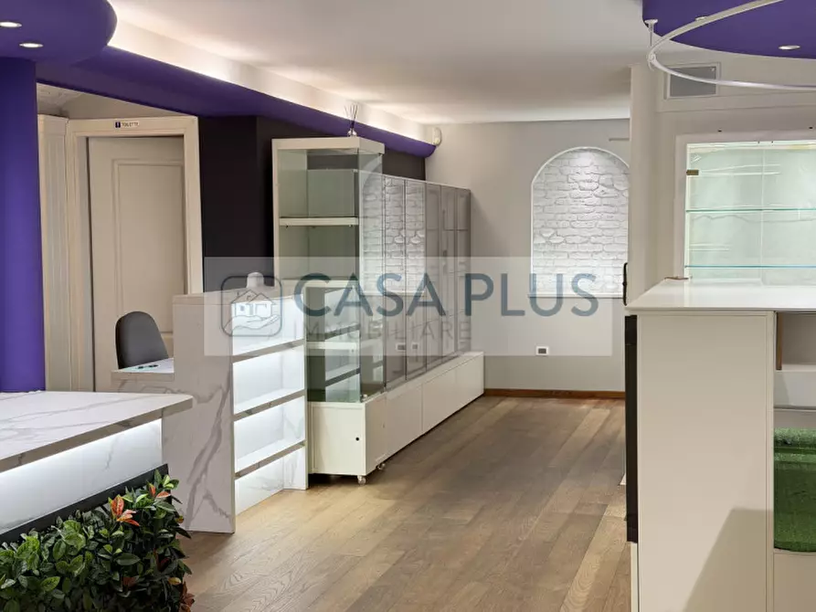 Immagine 1 di Negozio in vendita  a Cittadella