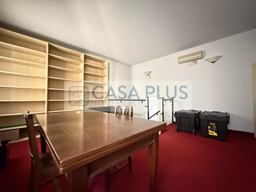 Immagine 9 di Negozio in vendita  a Cittadella