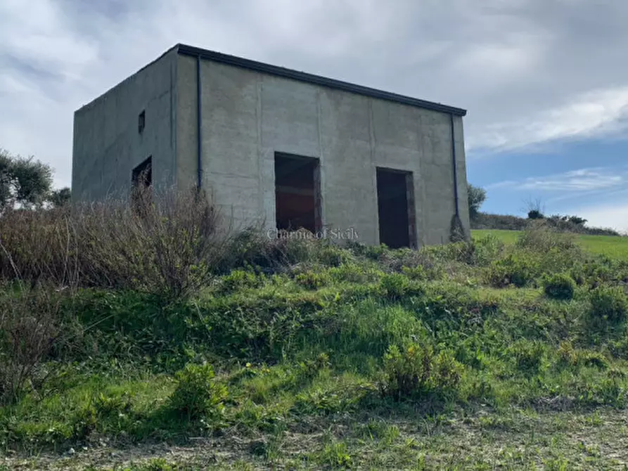 Immagine 17 di Rustico / casale in vendita  in Contrada Albaccara a Ragusa