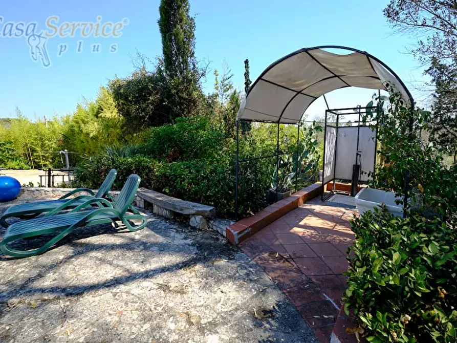 Immagine 8 di Villa in vendita  a Neviano