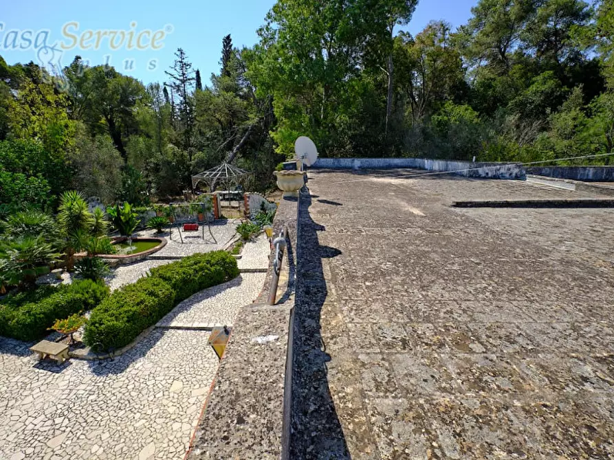 Immagine 23 di Villa in vendita  a Neviano