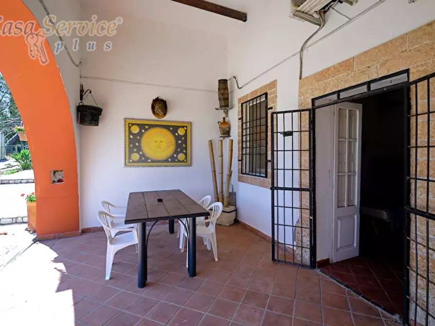 Immagine 28 di Villa in vendita  a Neviano