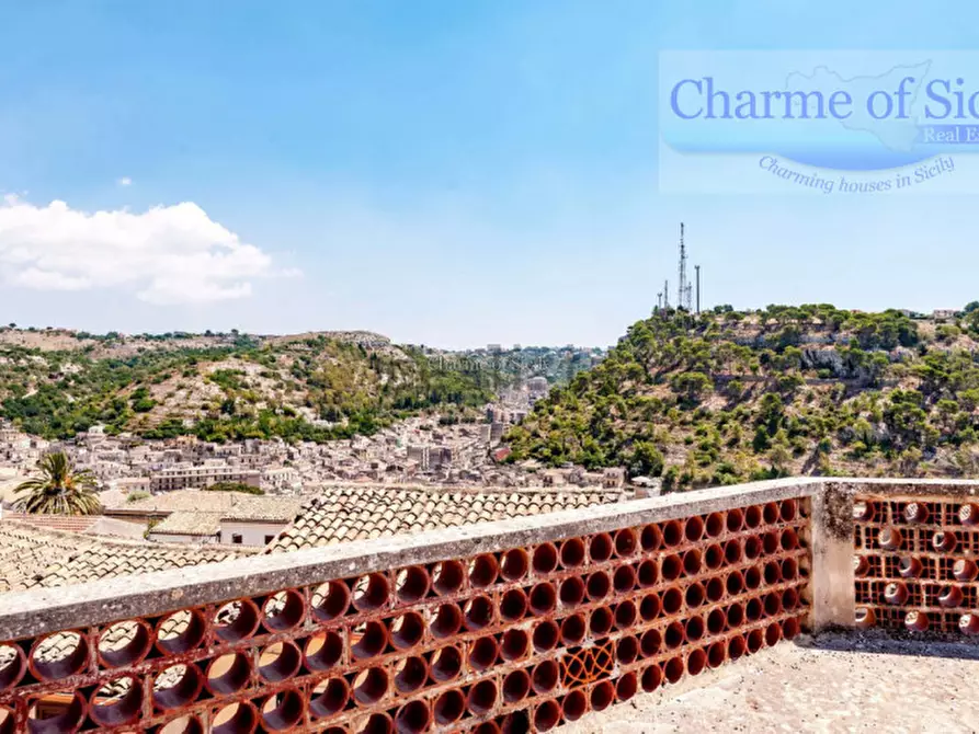 Immagine 6 di Casa indipendente in vendita  in Via Vincenzo Cinquattotto 1 a Modica