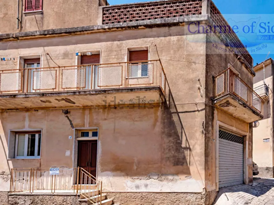 Immagine 14 di Casa indipendente in vendita  in Via Vincenzo Cinquattotto 1 a Modica