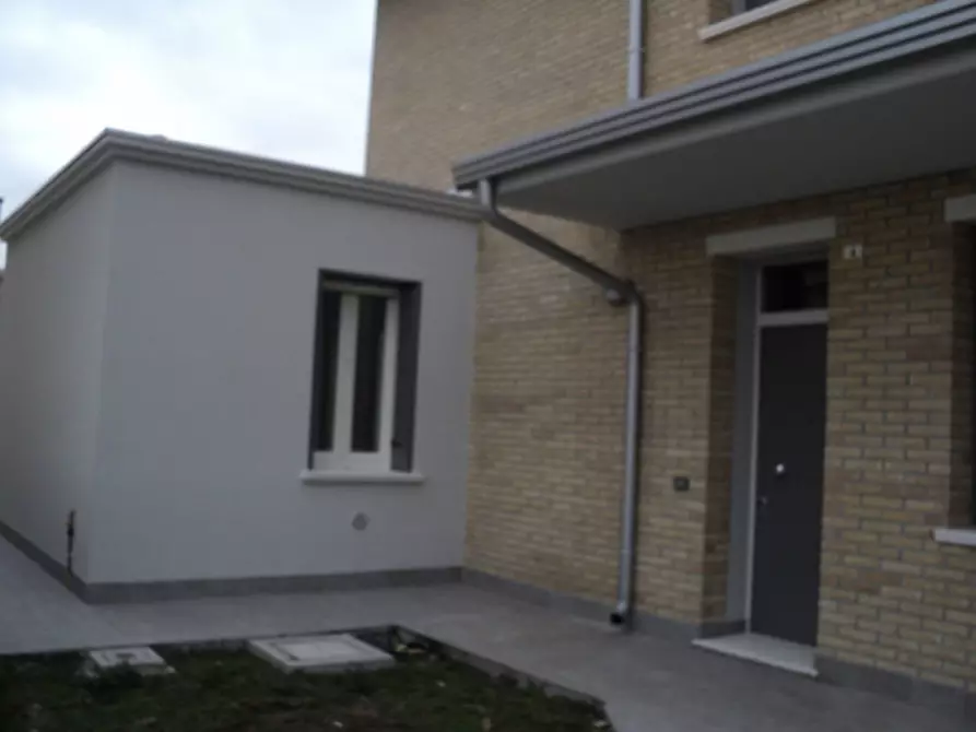 Immagine 28 di Villa in vendita  in VIA GIANNI  RODARI a Copparo