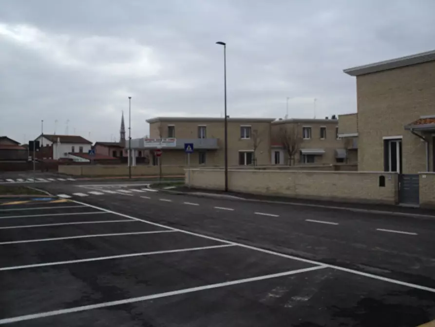 Immagine 39 di Villa in vendita  in VIA GIANNI  RODARI a Copparo