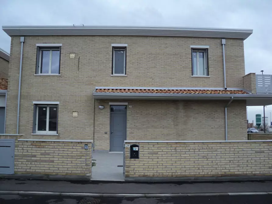 Immagine 52 di Villa in vendita  in VIA GIANNI  RODARI a Copparo